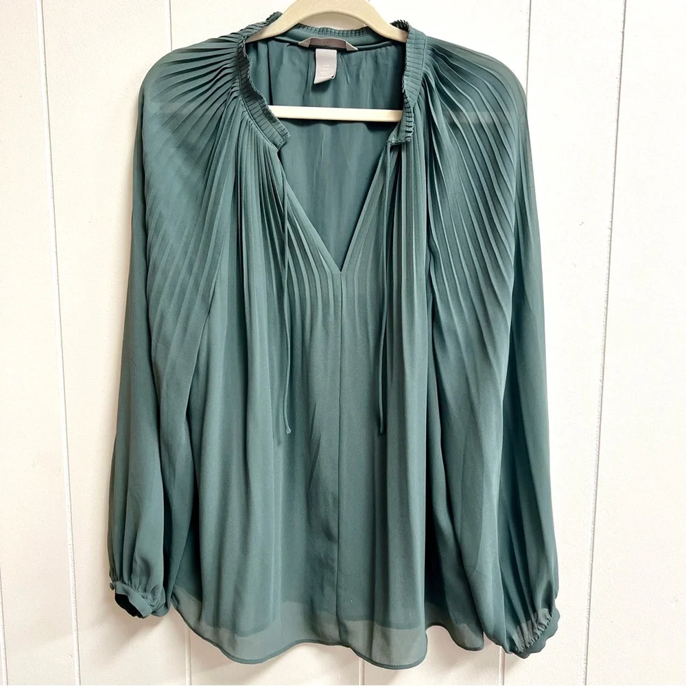 H&M Women's Top - Picture 3 of 8
